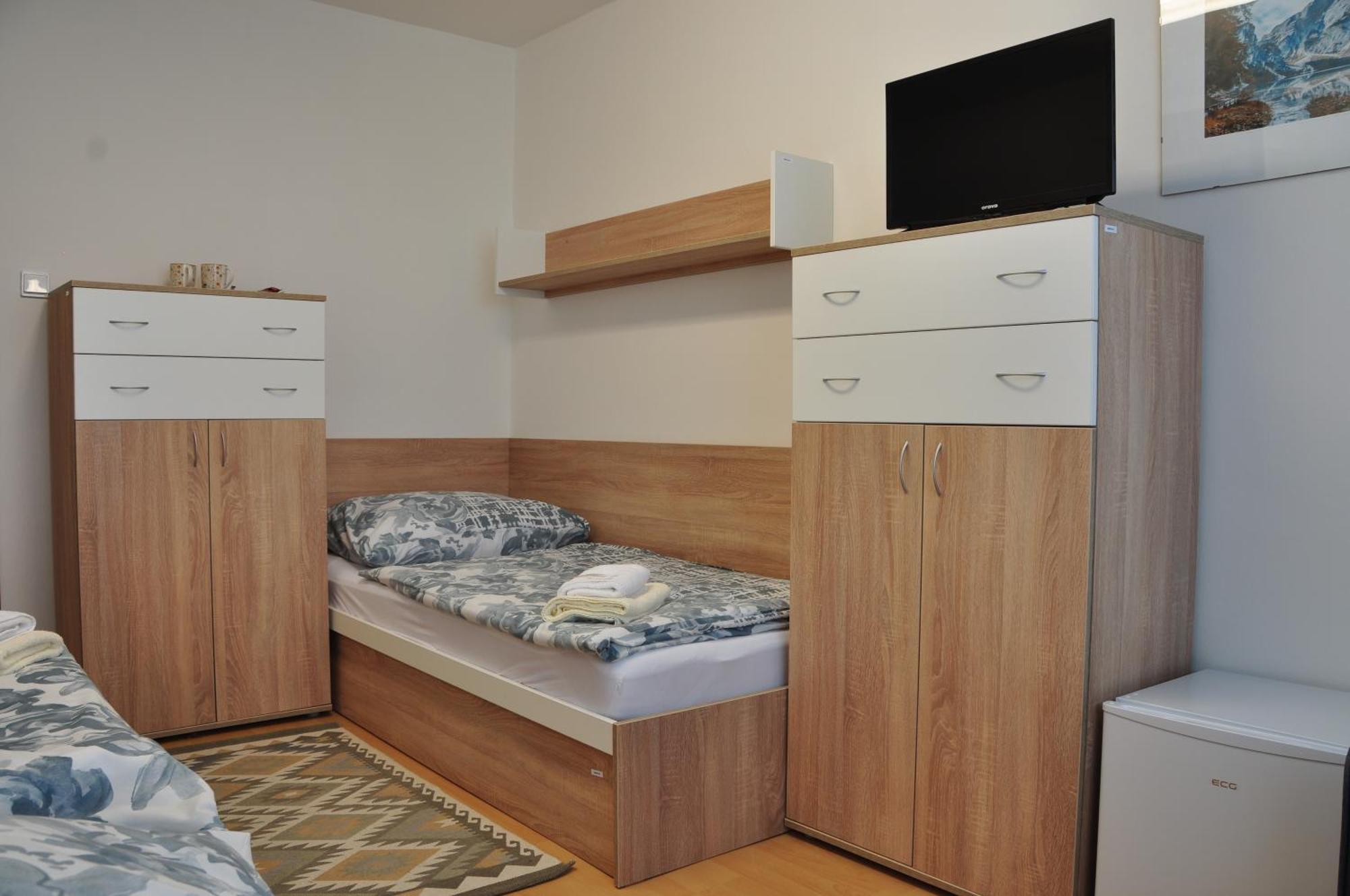 Skolsky Internat Medicka 2 Hotell Košice Eksteriør bilde
